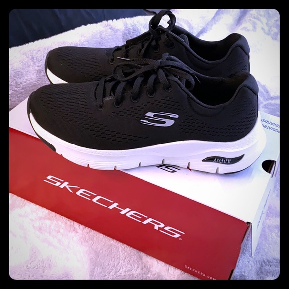 skechers high arch running shoes